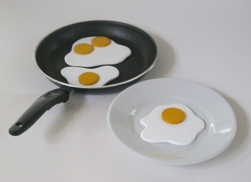 CUT-fried-eggs (1)