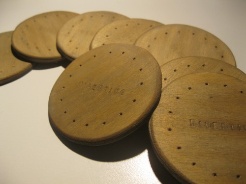 cut-wooden-cookies (20)