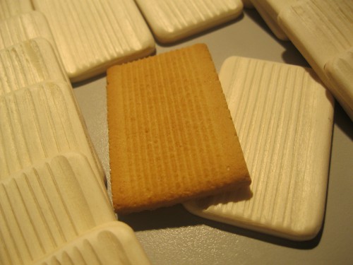 cut-wooden-cookies (24)