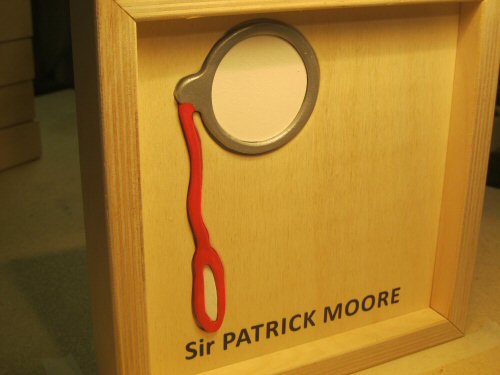 cut-famous-glasses (10)