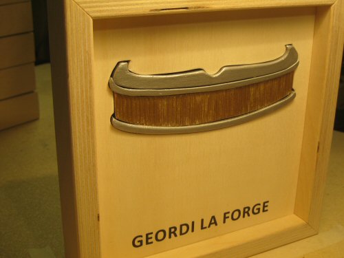 cut-famous-glasses (34)