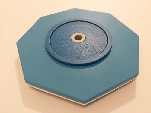 CUT-PELIKAN-SCACCIAPENSIERI-BE20